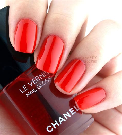 Chanel nail polish gloss